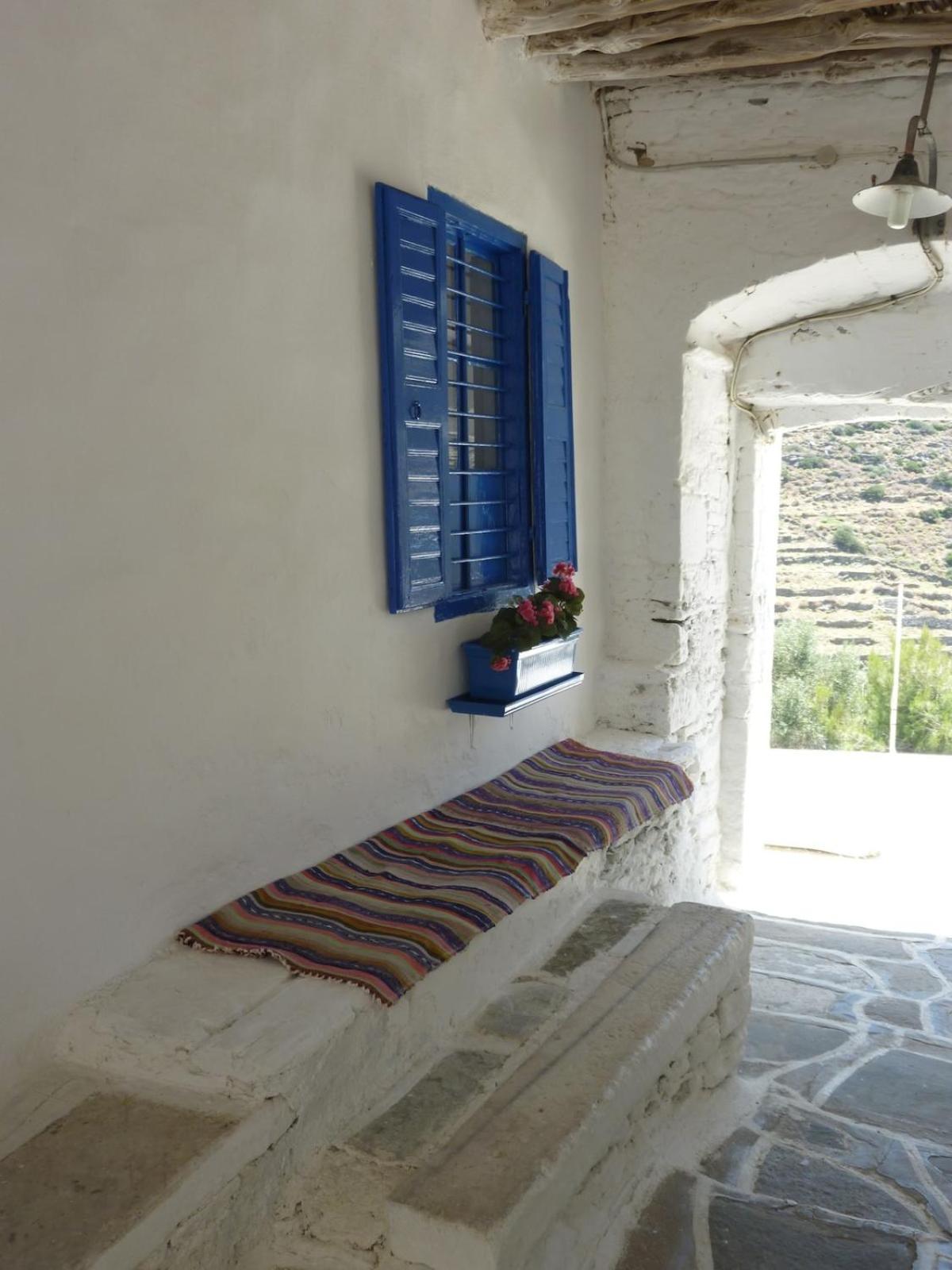 Kastro Gate ,entrance To An Ancient Village Holiday home *
